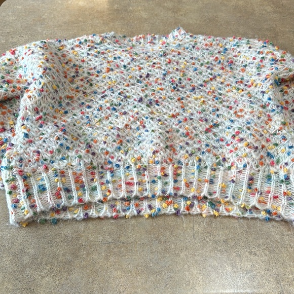 Women’s love riche sweater, size small - Picture 6 of 6